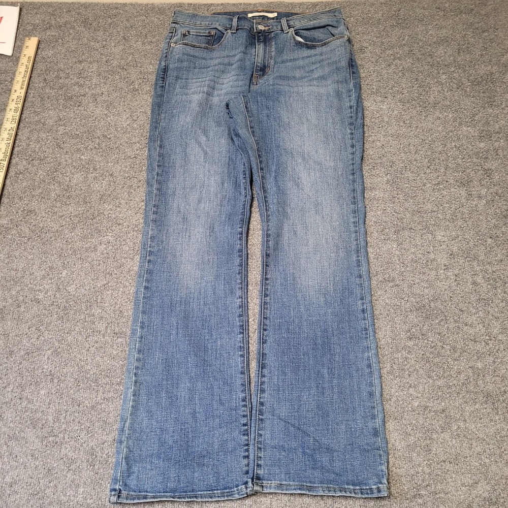 Levi's Jeans Womens Size 10 Blue Classic Bootcut Stretch Denim Medium Wash 95431